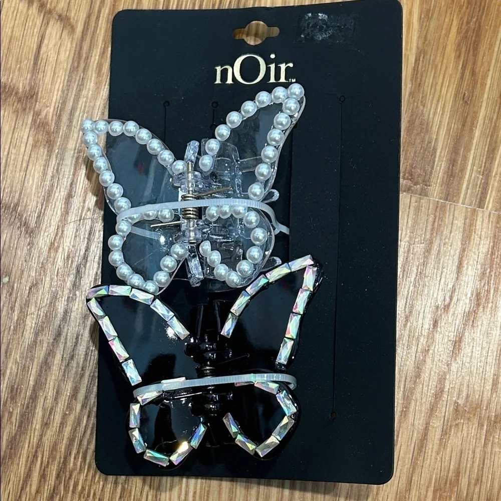 nOir fairy butterfly Pearl crystal Butterfly Hair Clips set of 2 new